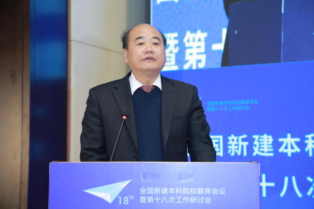 点击图片进入下一页